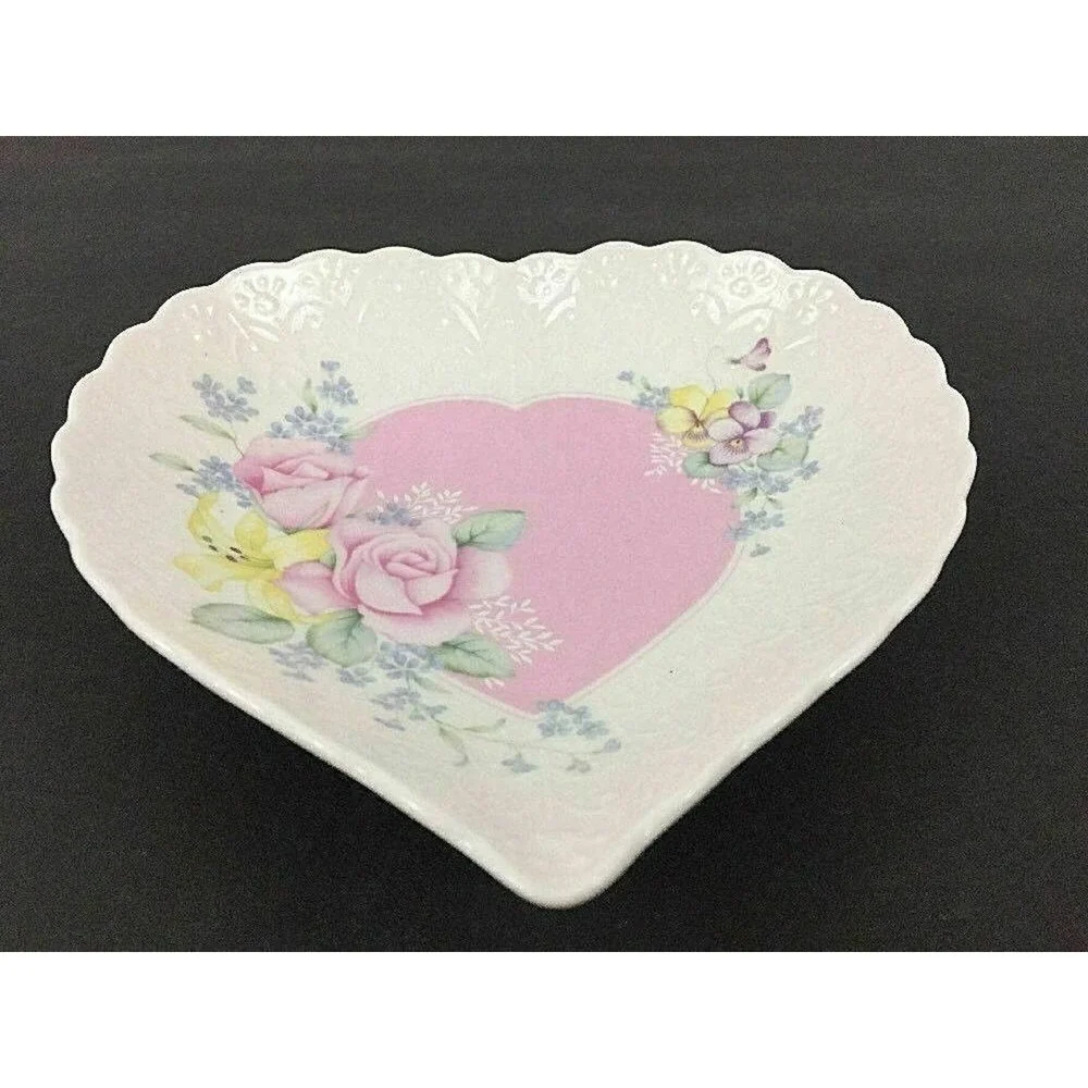 Mikasa Japan Heart Shaped Plate Raised Pink Roses Fine Bone China Valentines